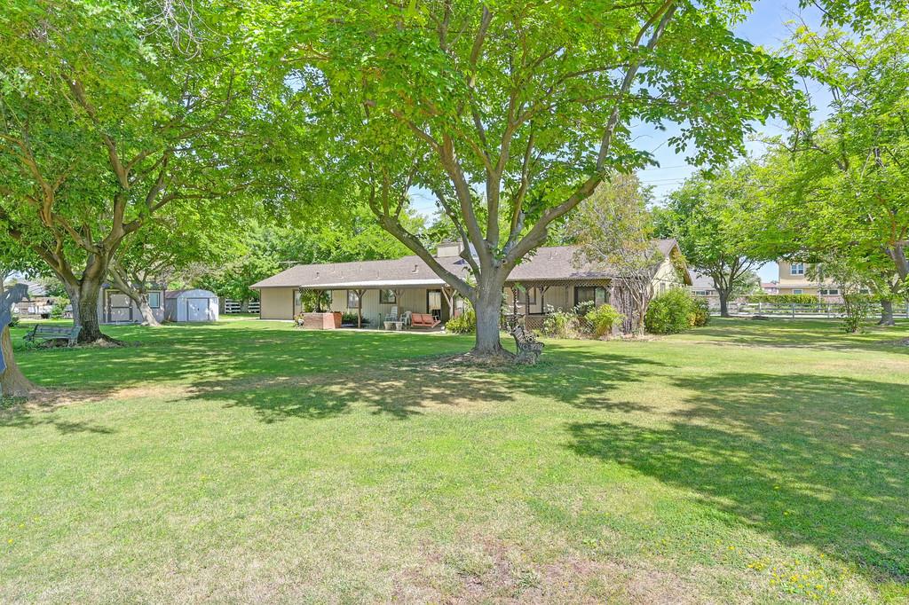 8798 Caselman Road Sacramento, CA 95828 - Photo 42 of 57