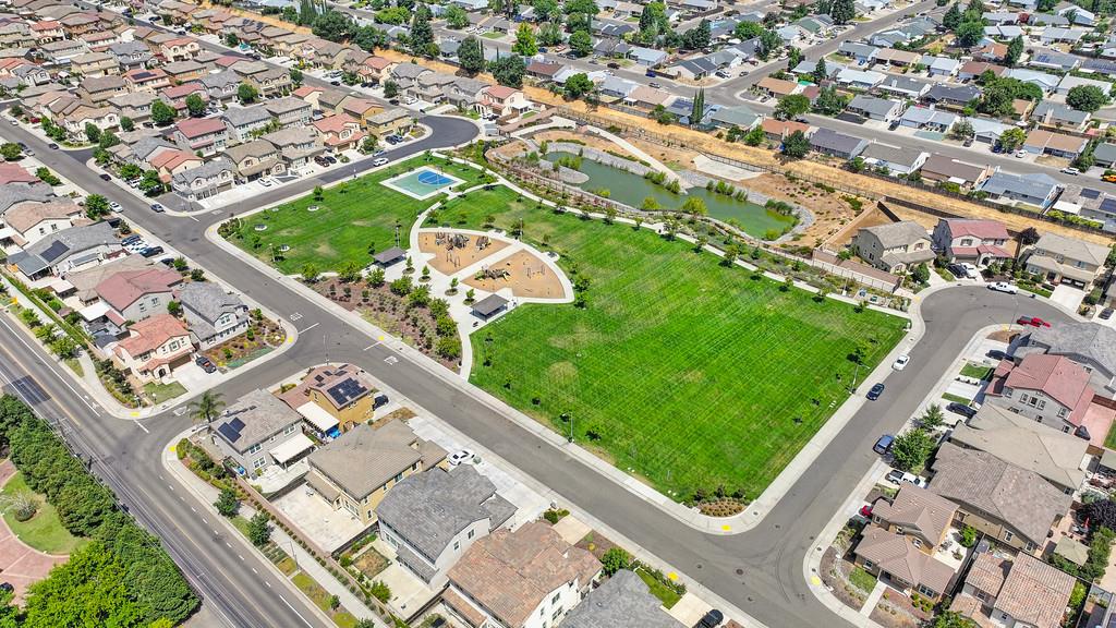 8798 Caselman Road Sacramento, CA 95828 - Photo 53 of 57