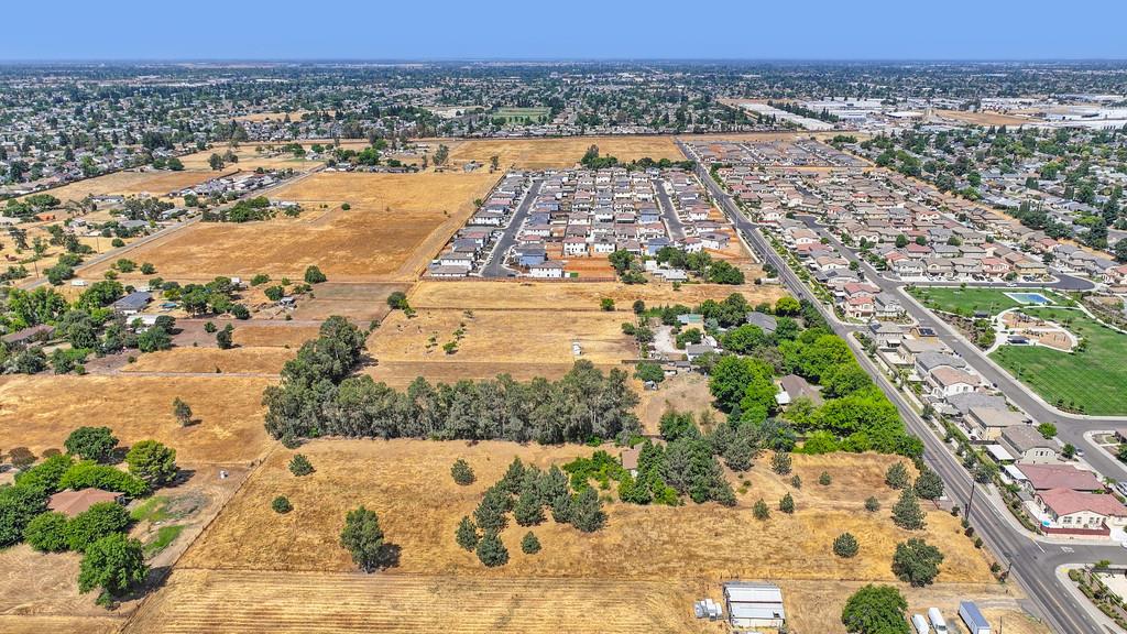 8798 Caselman Road Sacramento, CA 95828 - Photo 54 of 57