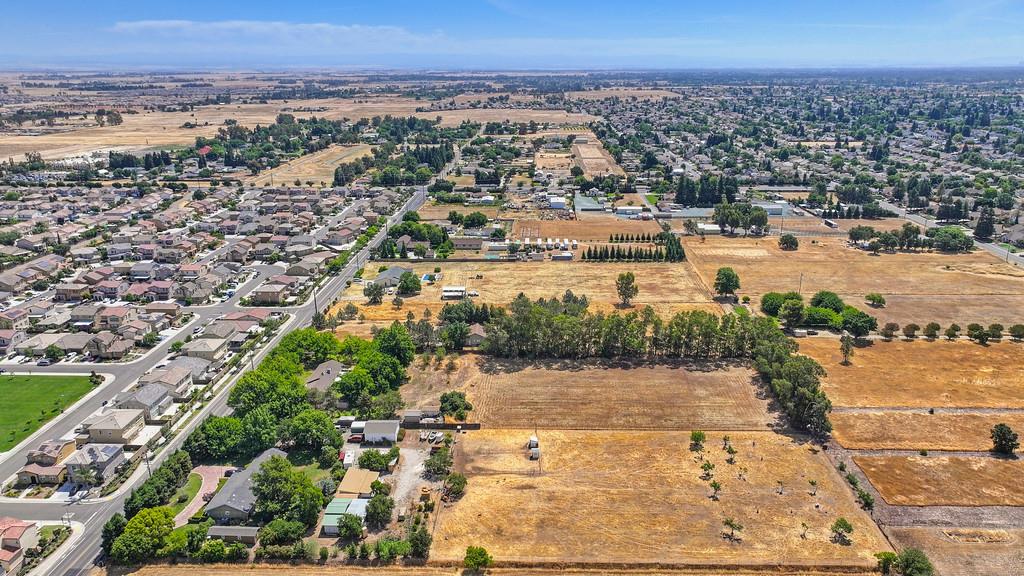 8798 Caselman Road Sacramento, CA 95828 - Photo 57 of 57
