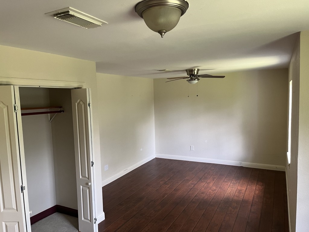 329 Buffalo Trail Lake Jackson, TX 77566 - Photo 12 of 22