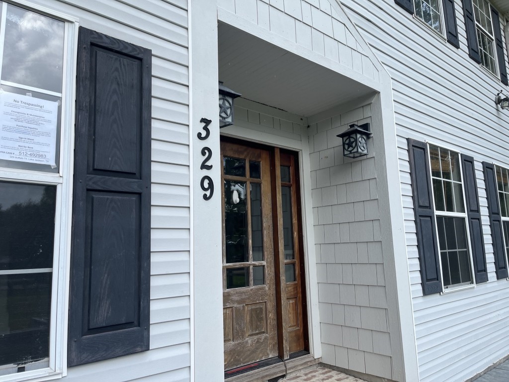 329 Buffalo Trail Lake Jackson, TX 77566 - Photo 2 of 22