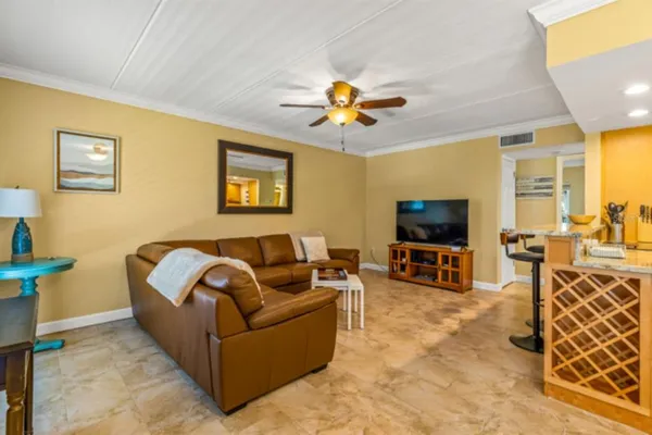 $1,950 | 8911 Blind Pass Road, Unit 223, St. Pete Beach, FL 33706