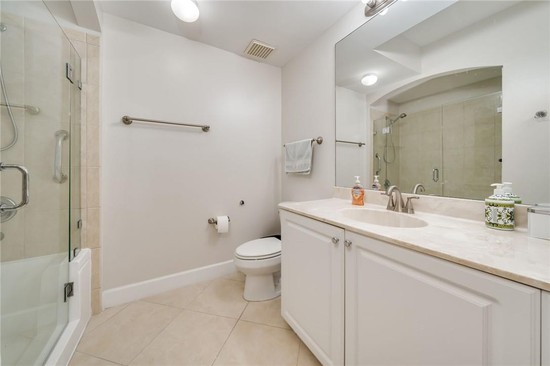 2 Renaissance Way, Unit 215 Boynton Beach, FL 33426 - Photo 23 of 41 Photo 23