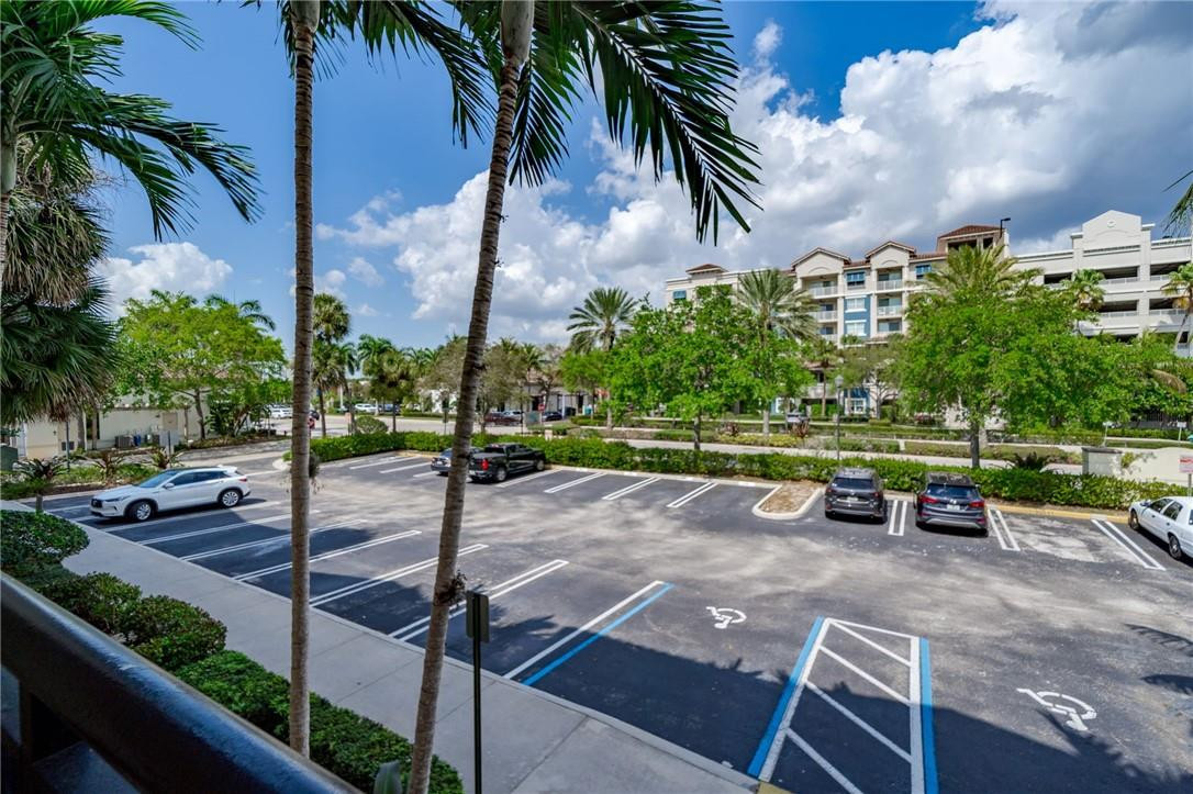 2 Renaissance Way, Unit 215 Boynton Beach, FL 33426 - Photo 32 of 41 Photo 32