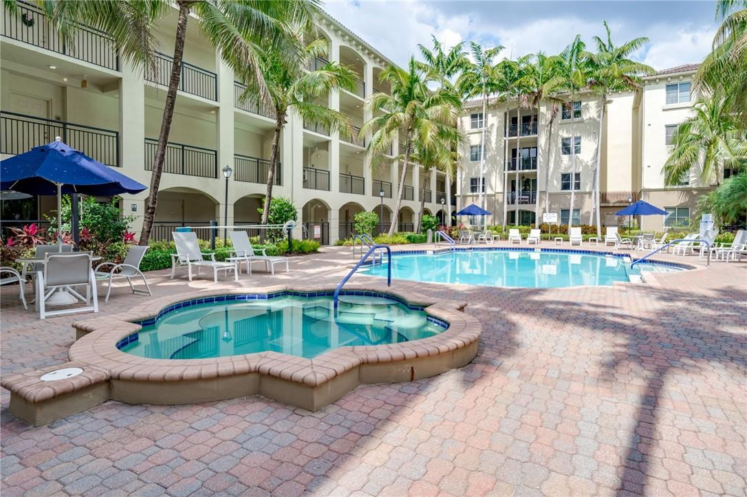 2 Renaissance Way, Unit 215 Boynton Beach, FL 33426 - Photo 34 of 41 Photo 34