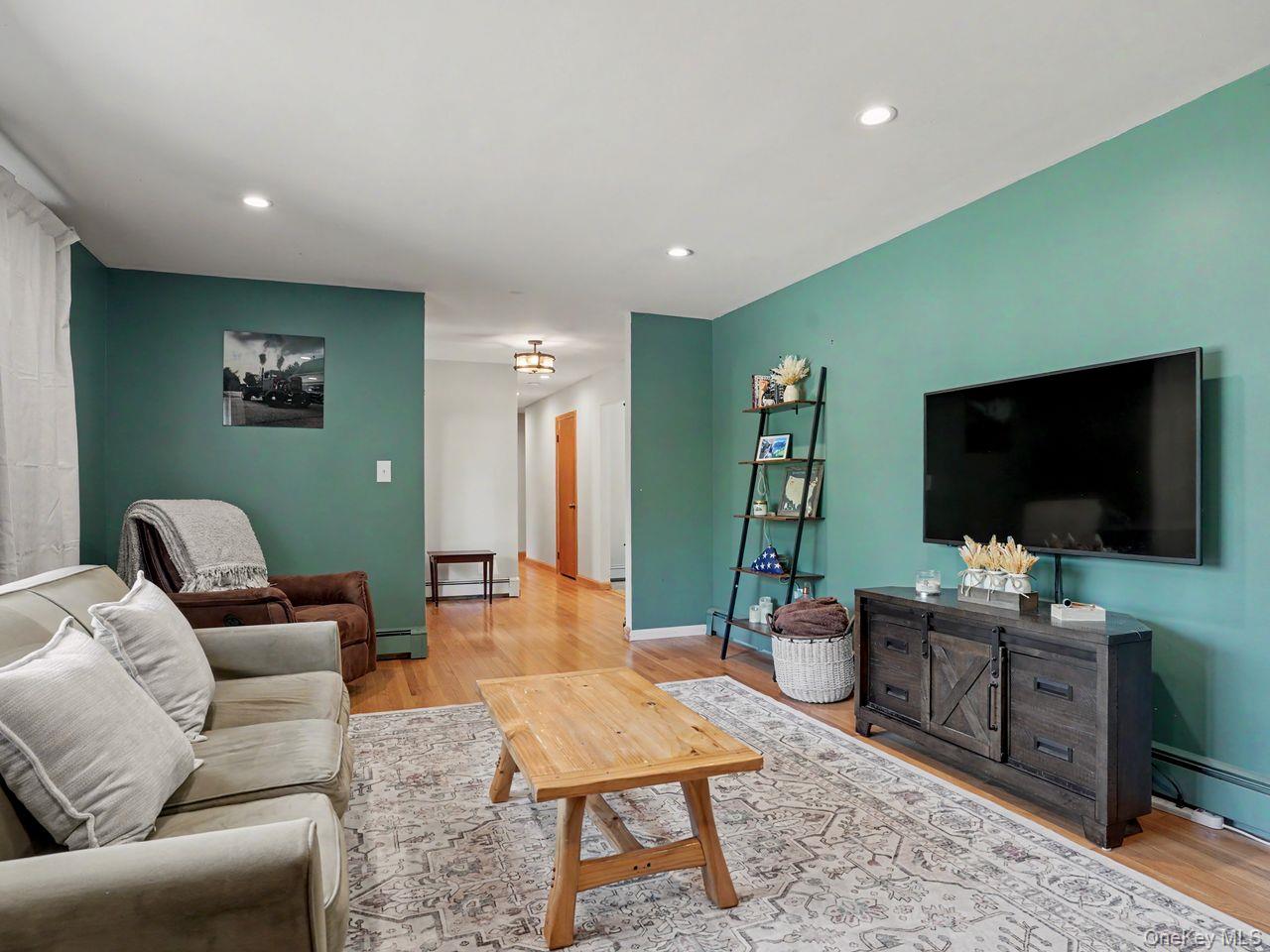 202 Lake Walton Road Hopewell Junction, NY 12533 - Photo 13 of 38