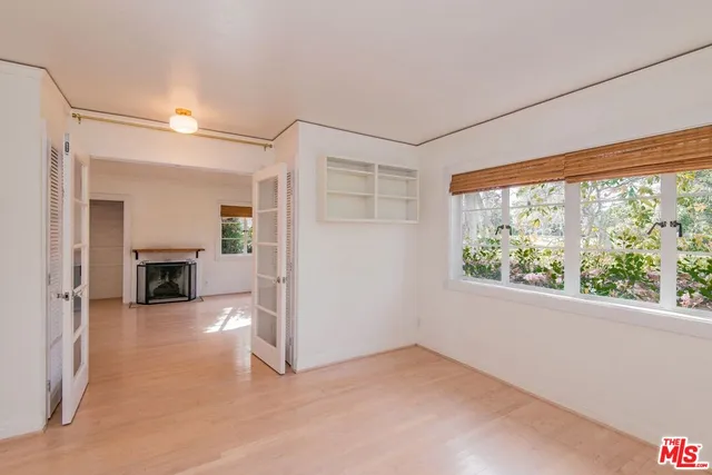 $695,000 | 5233 Village Green, Los Angeles, CA 90016