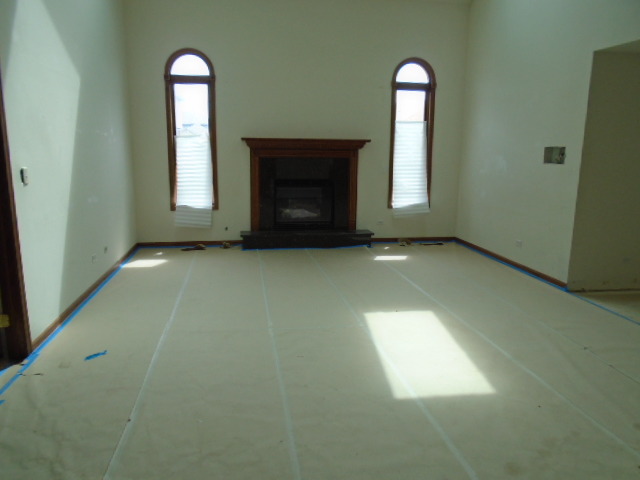 313 Homeland Road Matteson, IL 60443 - Photo 6 of 21 an empty room with windows