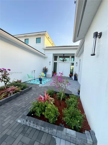 $9,500 | 11460 Southwest Pietra Way, Unit 11460, Port St. Lucie, FL 34987