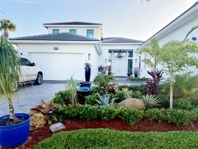 $9,500 | 11460 Southwest Pietra Way, Unit 11460, Port St. Lucie, FL 34987