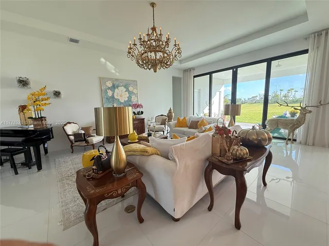 $9,500 | 11460 Southwest Pietra Way, Unit 11460, Port St. Lucie, FL 34987