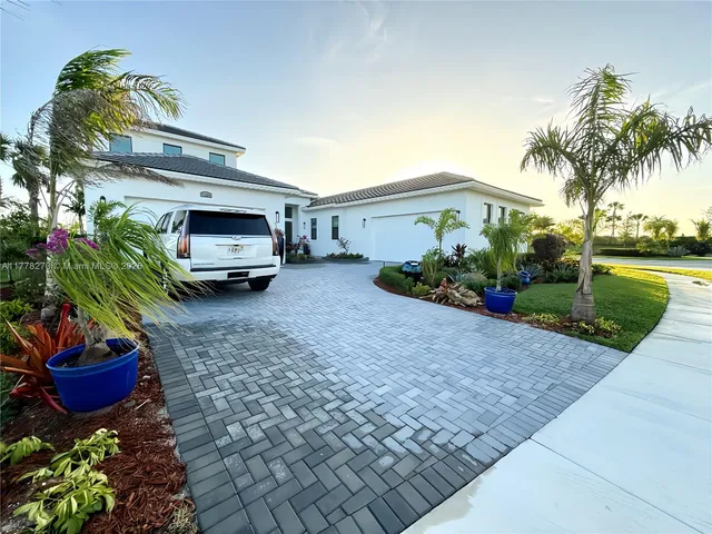 $9,500 | 11460 Southwest Pietra Way, Unit 11460, Port St. Lucie, FL 34987