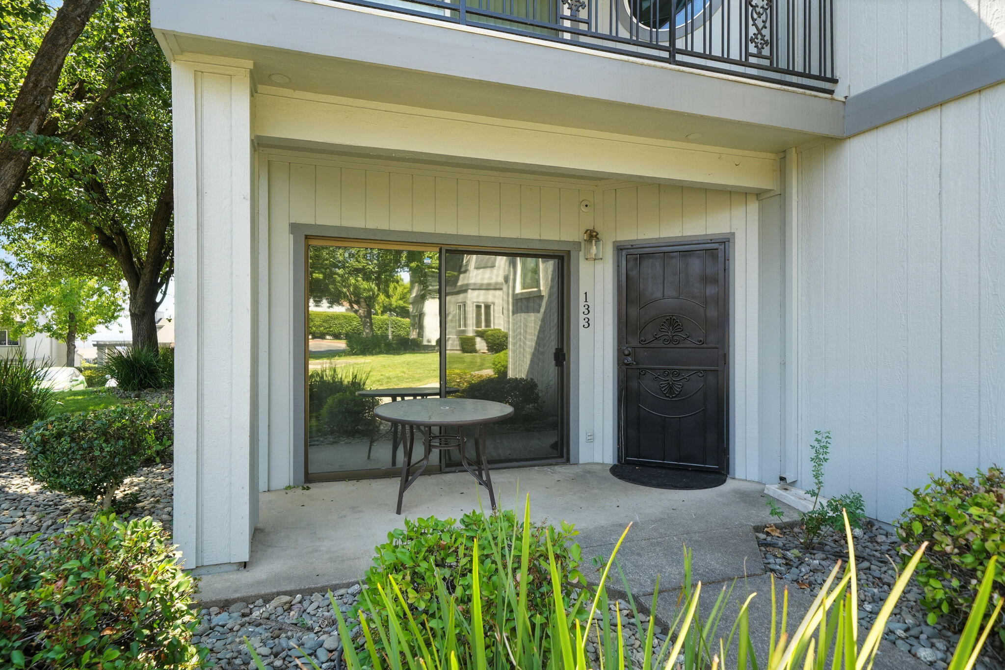 488 Ridgecrest Trail, Unit 133 Redding, CA 96003 - Photo 4 of 30 Entry