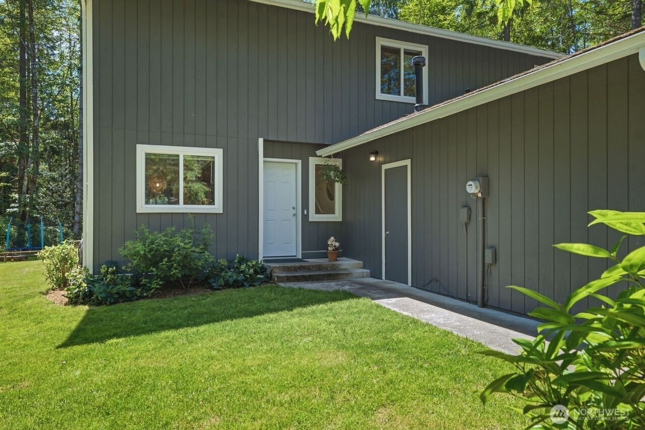 1353-1355 Saddle Club Road Southeast Port Orchard, WA 98366 - Photo 35 of 39