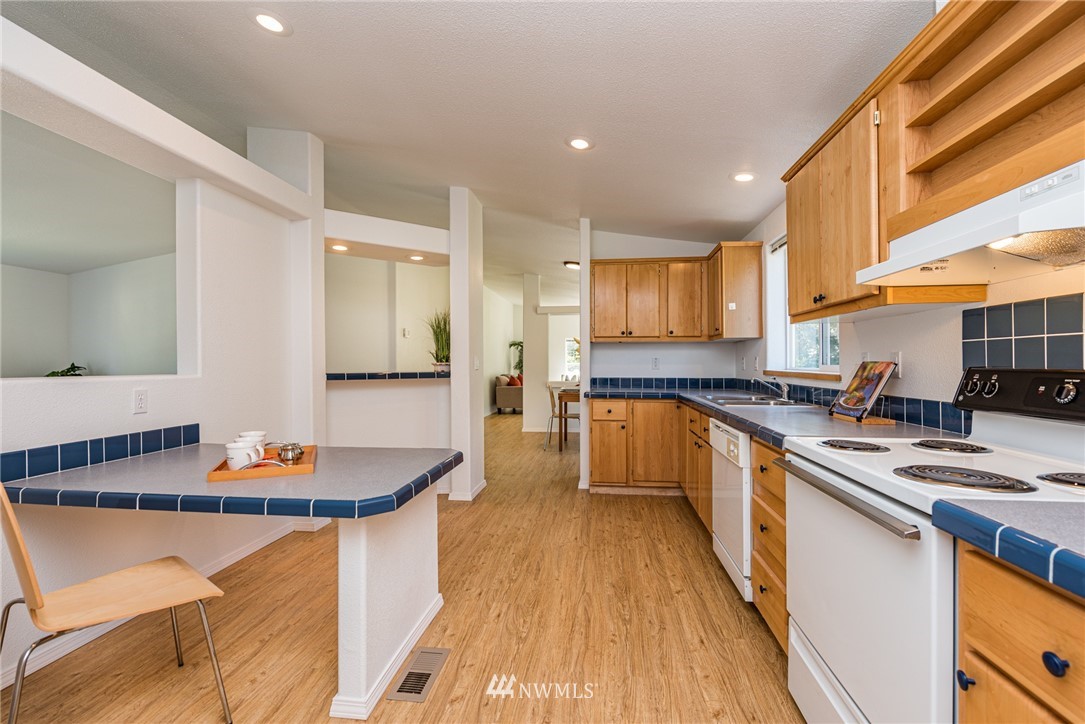 100 Bell Bottom Road Sequim, WA 98382 - Photo 11 of 39