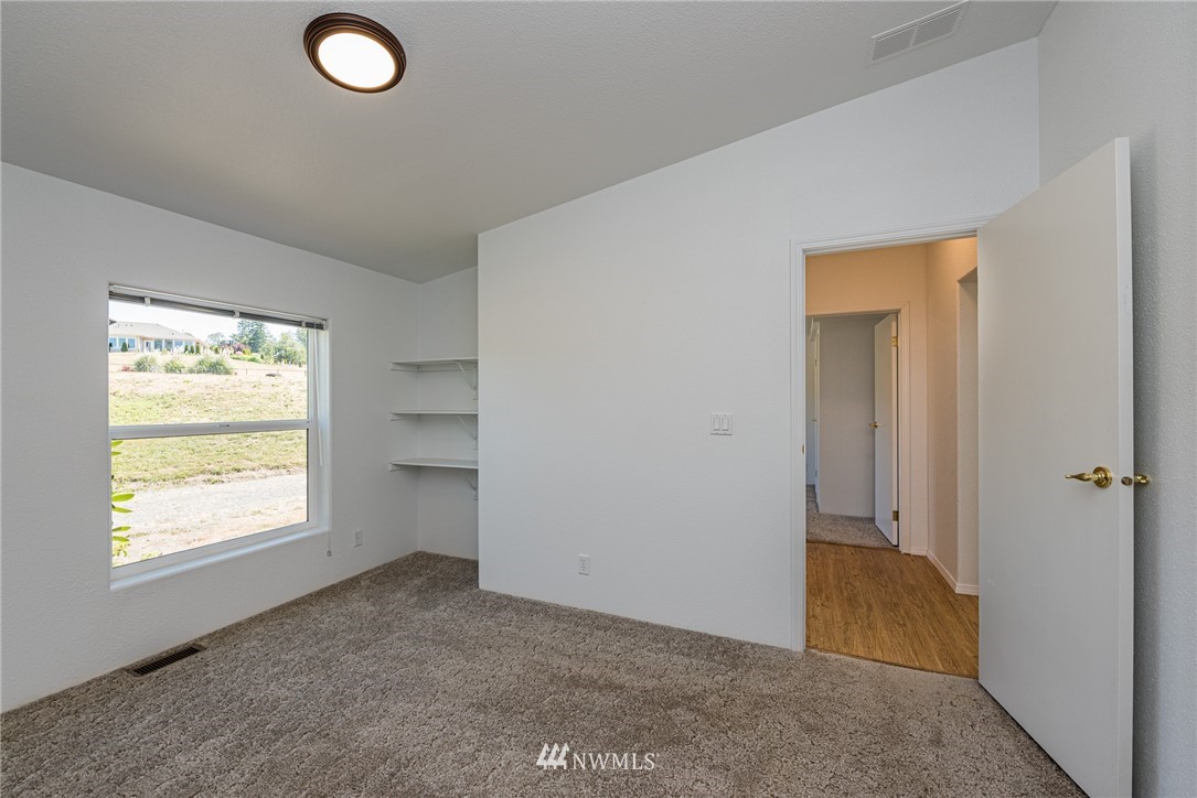 100 Bell Bottom Road Sequim, WA 98382 - Photo 19 of 39