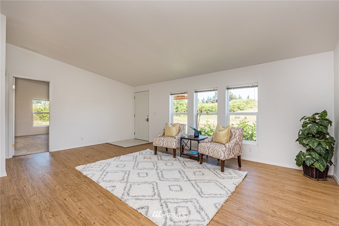 100 Bell Bottom Road Sequim, WA 98382 - Photo 5 of 39