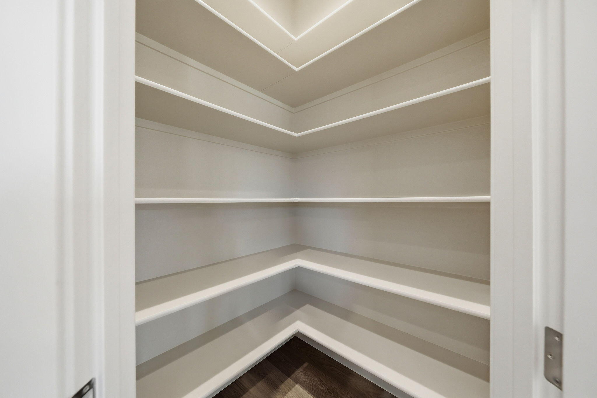 4717 Lower Springs Road Redding, CA 96001 - Photo 11 of 41 Pantry