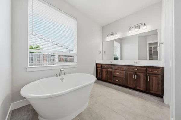 $635,000 | 4717 Lower Springs Road, Redding, CA 96001