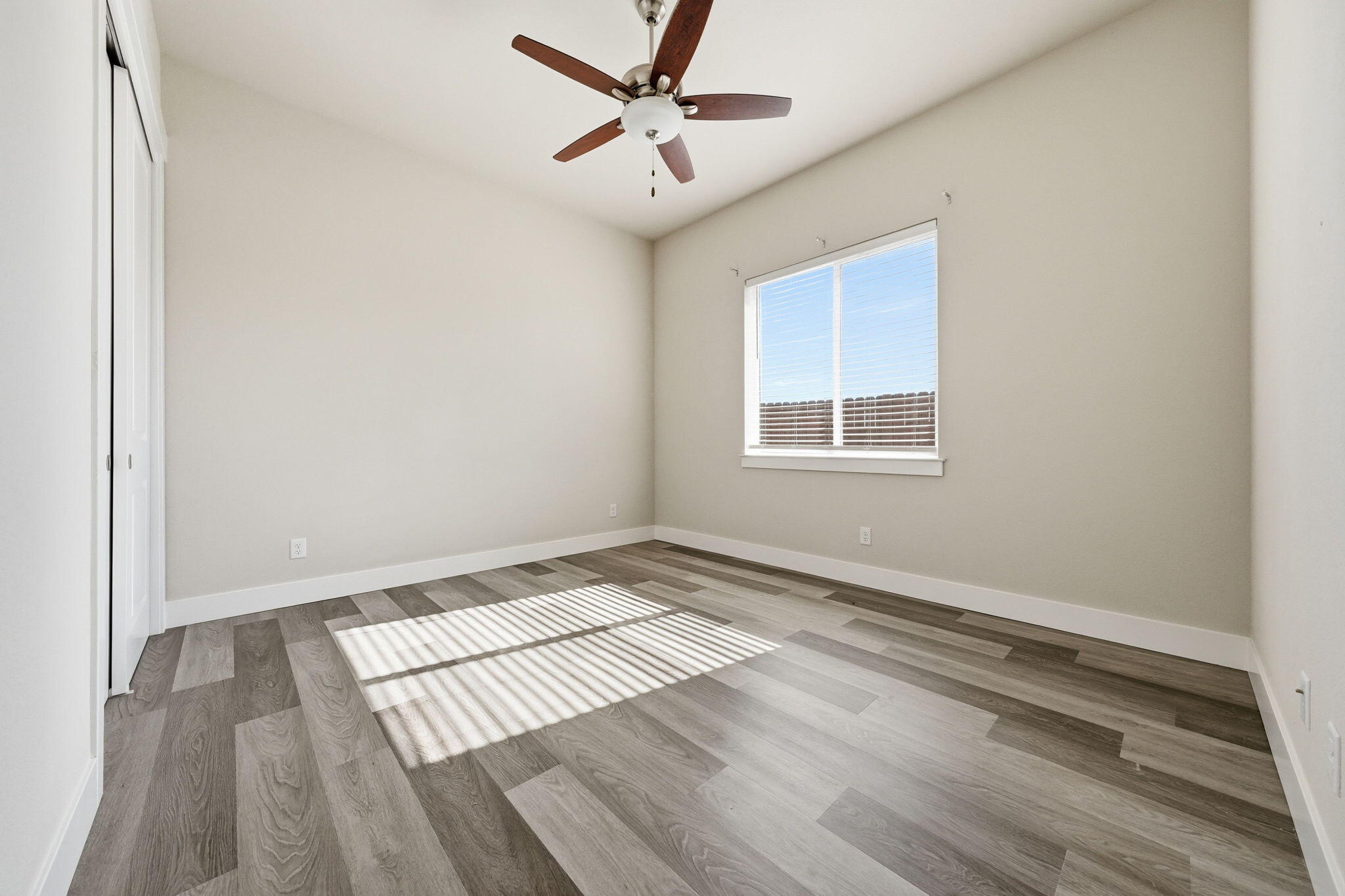 4717 Lower Springs Road Redding, CA 96001 - Photo 25 of 41 Bedroom #4