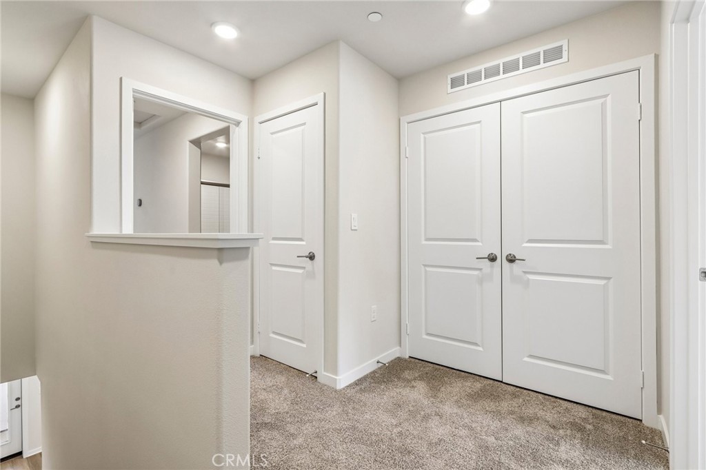 9536 Hannah Way Riverside, CA 92503 - Photo 18 of 32