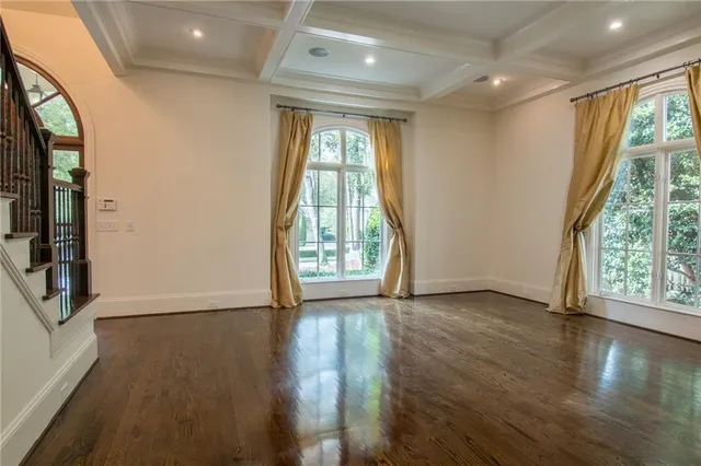 $6,900 | 4169 Carmain Drive Northeast, Atlanta, GA 30342