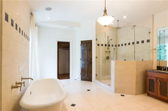 $6,900 | 4169 Carmain Drive Northeast, Atlanta, GA 30342