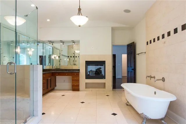 $6,900 | 4169 Carmain Drive Northeast, Atlanta, GA 30342