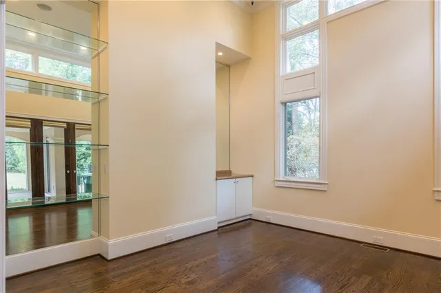 $6,900 | 4169 Carmain Drive Northeast, Atlanta, GA 30342