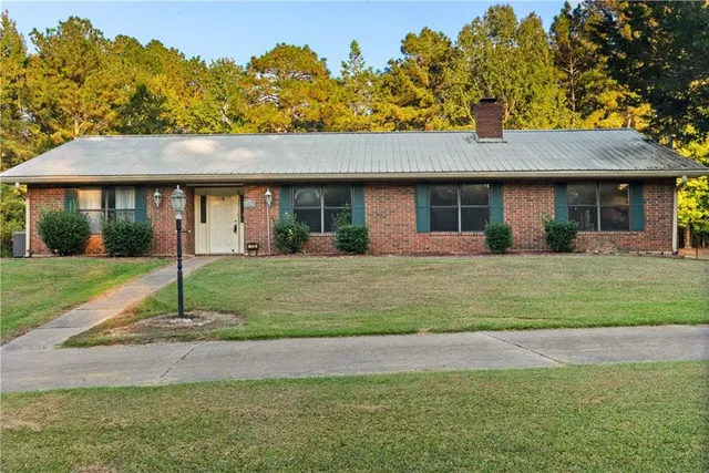 $329,500 | 119 Happy Acres Drive, Pineville, LA 71360