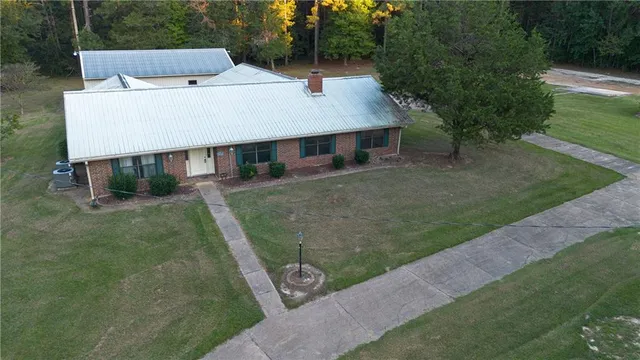 $329,500 | 119 Happy Acres Drive, Pineville, LA 71360