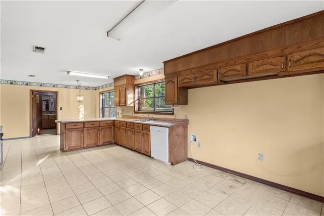 $329,500 | 119 Happy Acres Drive, Pineville, LA 71360