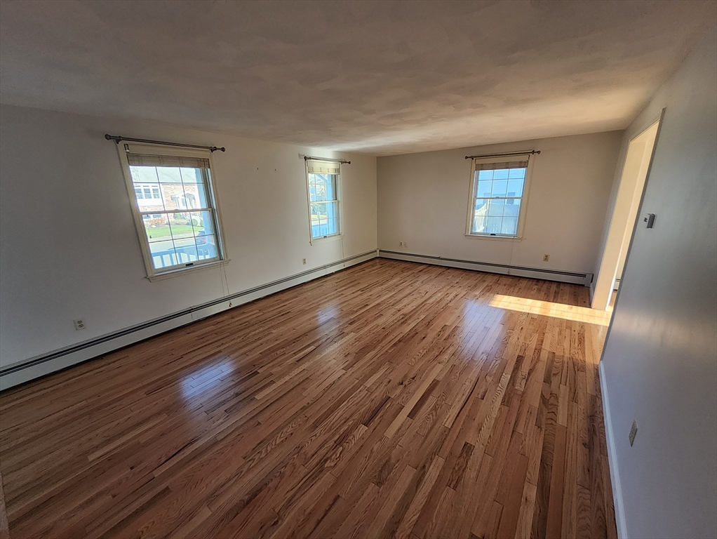 25 Louis Road Peabody, MA 01960 - Photo 14 of 41 Gallery Image 14