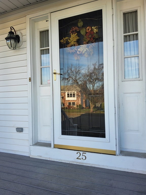25 Louis Road Peabody, MA 01960 - Photo 17 of 41 Gallery Image 17