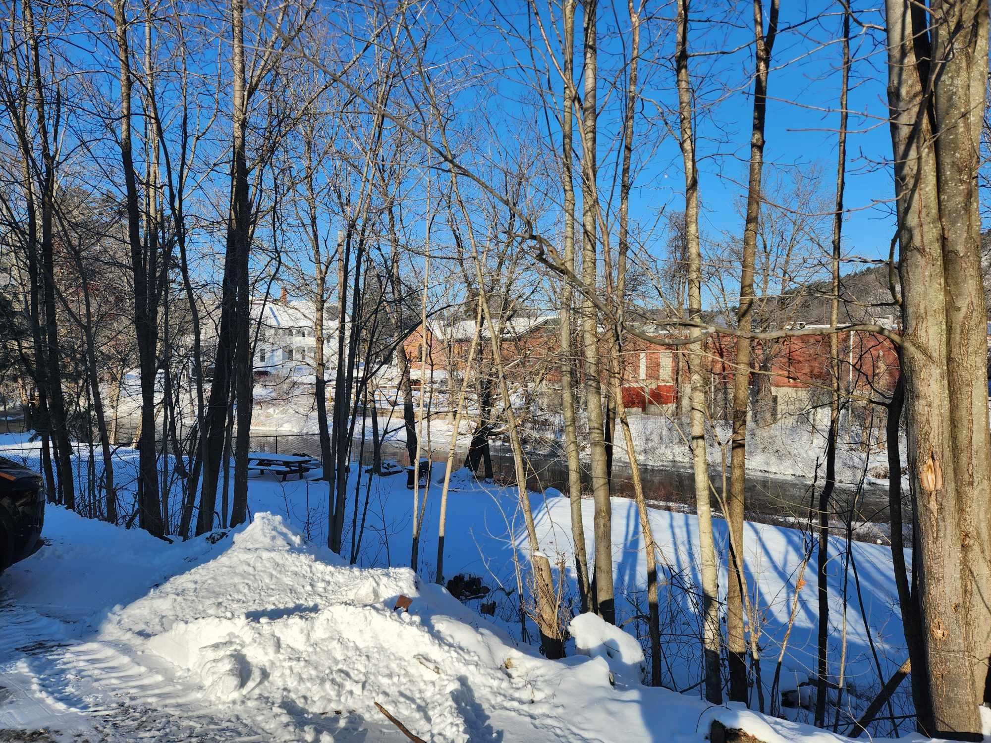 30 Beech Street, Unit 4C Bristol, NH 03222 - Photo 15 of 33