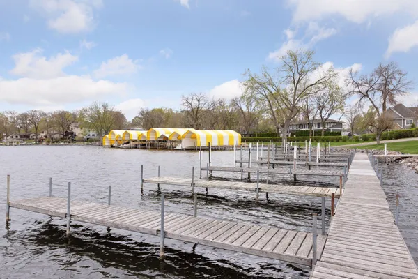 $299,000 | 5410 3 Points Boulevard, Unit 435, Mound, MN 55364