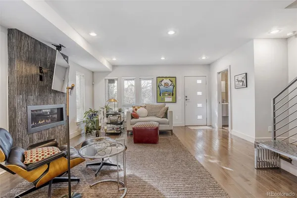 $1,299,000 | 1322 South Pearl Street, Denver, CO 80210