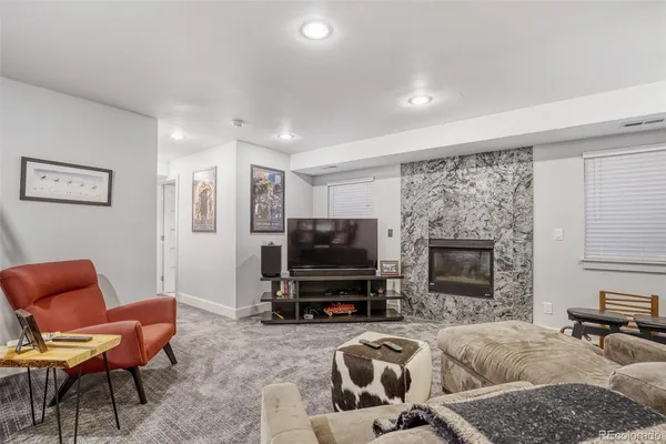 $1,299,000 | 1322 South Pearl Street, Denver, CO 80210