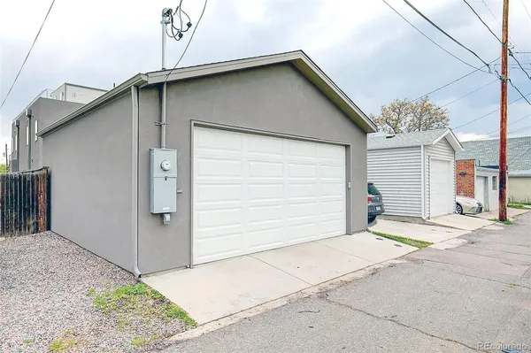 $1,299,000 | 1322 South Pearl Street, Denver, CO 80210