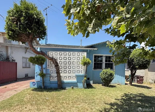 $600,000 | 5915 San Pablo Avenue, Oakland, CA 94608
