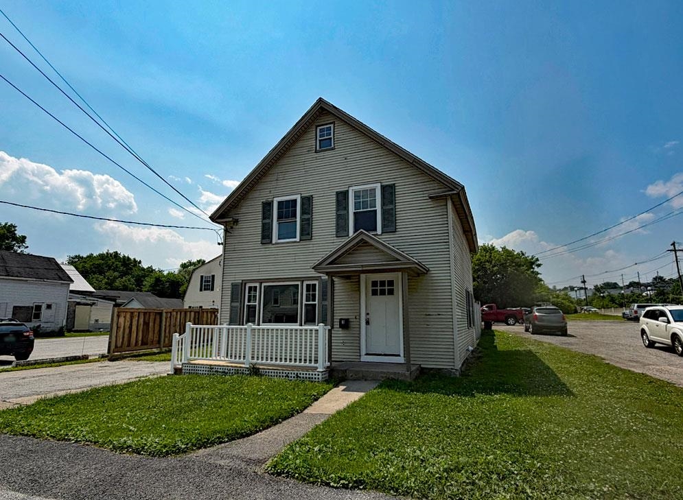 3 Meadow Street Rutland, VT 05701 - Photo 1 of 13 Gallery Image 1
