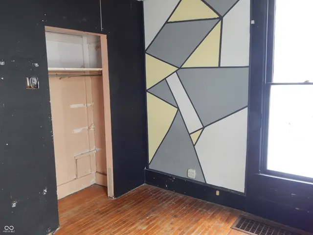 $125,000 | 251 Avon Avenue, Plainfield, IN 46168