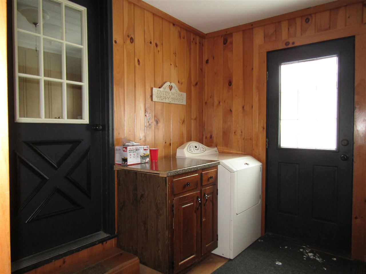 187 Beach Road Pittsburg, NH 03592 - Photo 4 of 34
