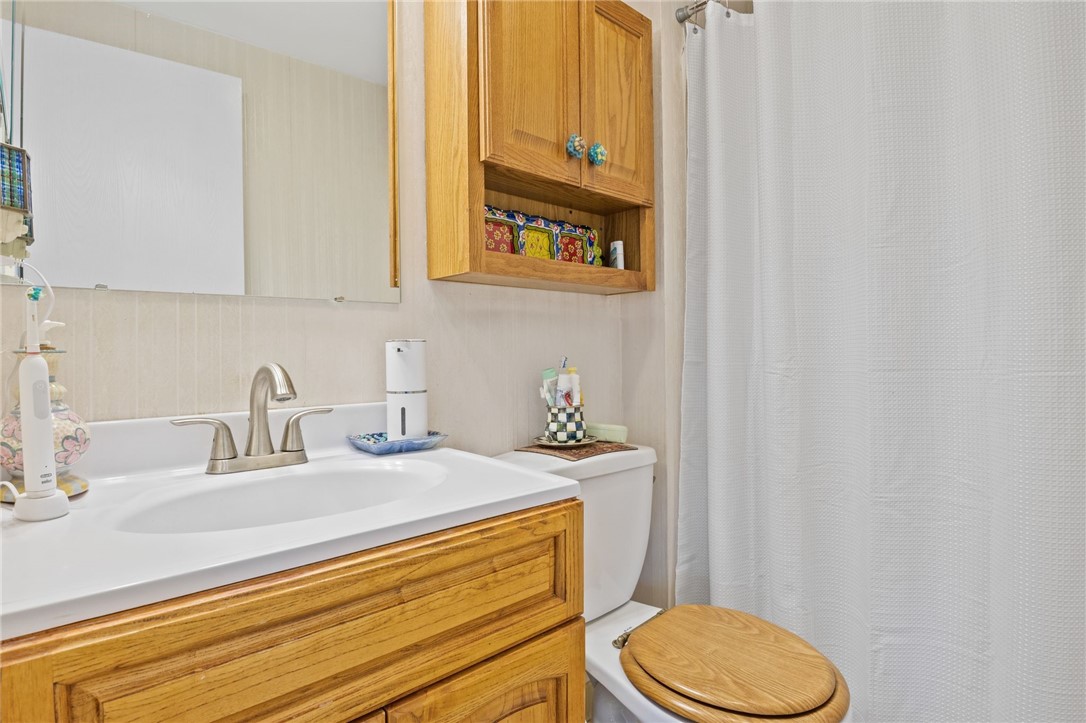 10 Fallbrook Circle Penfield, NY 14625 - Photo 36 of 48