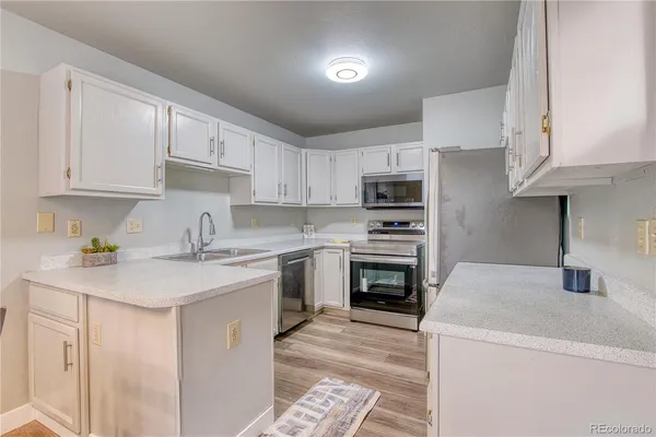 $2,450 | 3883 East 121st Avenue, Thornton, CO 80241