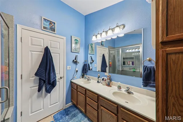 $390,000 | 9953 President Court, Breese, IL 62230