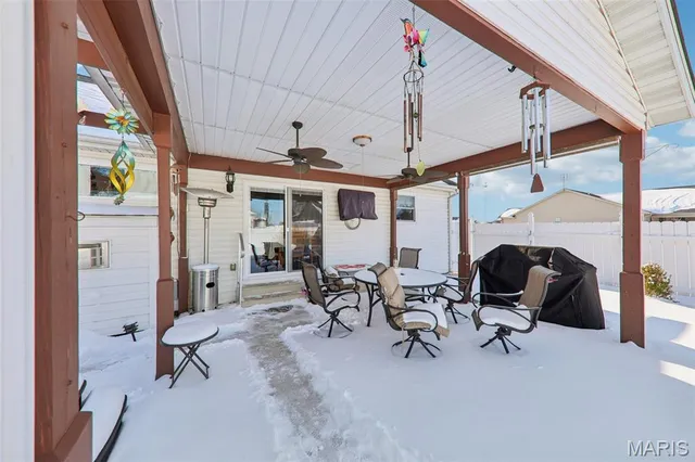 $390,000 | 9953 President Court, Breese, IL 62230