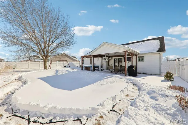 $390,000 | 9953 President Court, Breese, IL 62230