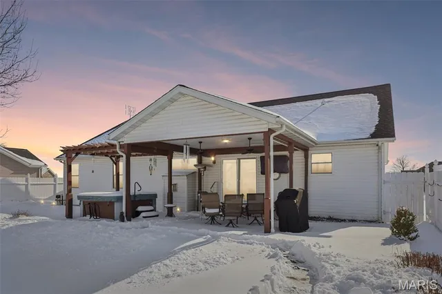 $390,000 | 9953 President Court, Breese, IL 62230